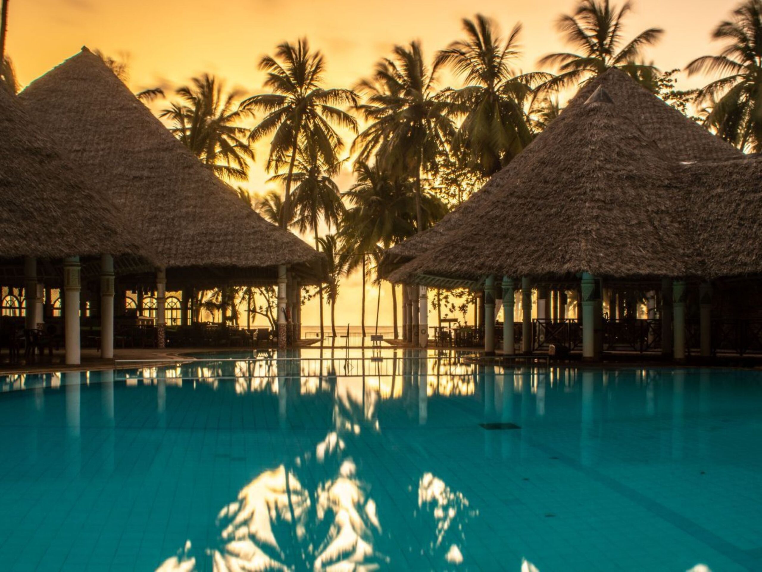 Neptune Village - Beach Resort and Spa Diani